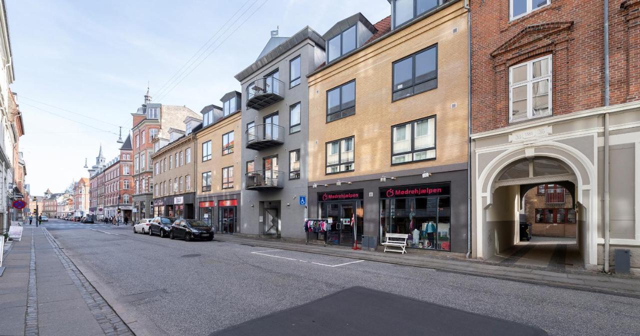 Aday - Apartment Suite 4 Aalborg Center Εξωτερικό φωτογραφία